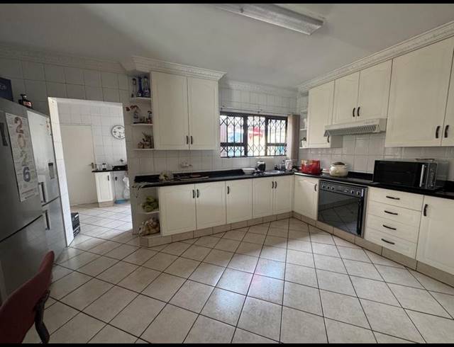 3 BEDROOM HOUSE FOR SALE IN BEDFORDVIEW